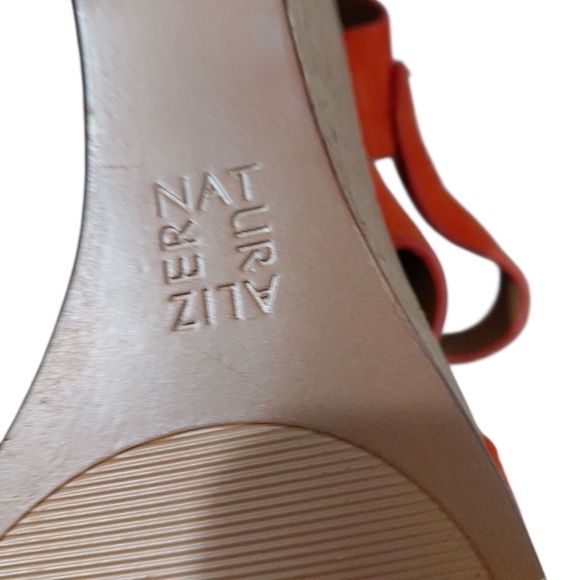Naturalizer Cynthia Platform Wedge Sandals Orange Strappy Leather Sandals Sz 8.5 - Picture 8 of 9